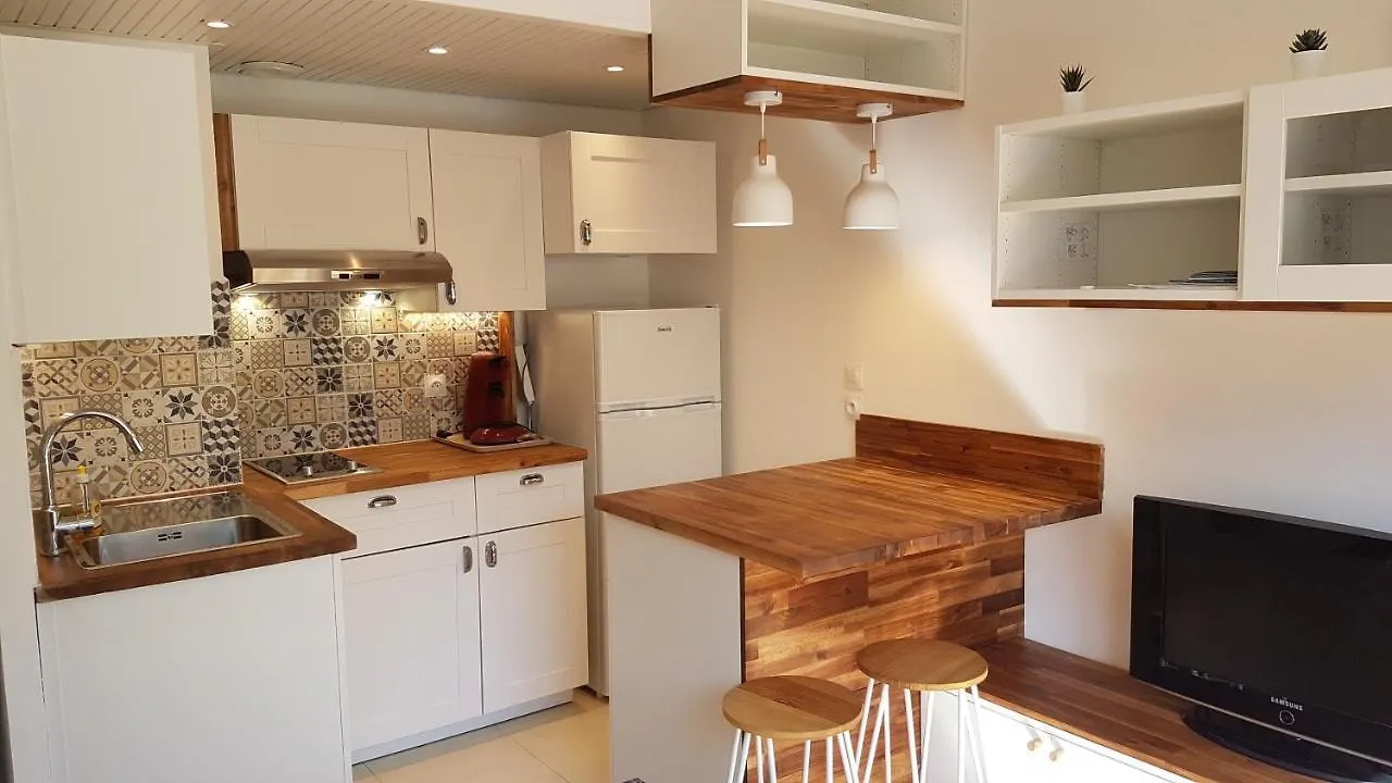 Studio Bandol Centre 2 Etoiles Ideal Emplacement 0*,  צרפת